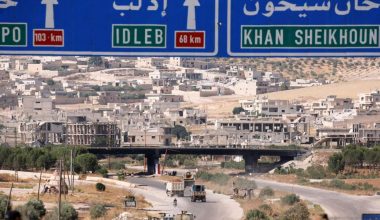 Rus savaş uçakları İdlib’i vurdu