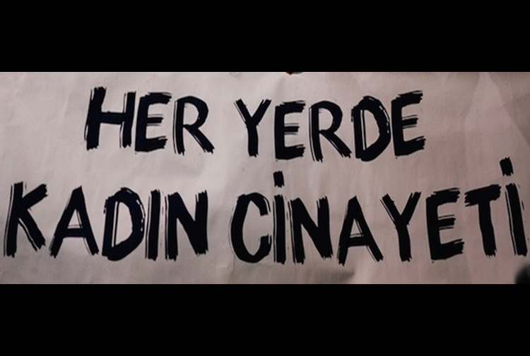 4 Aylık Eşini Boğazını Keserek Öldürdü