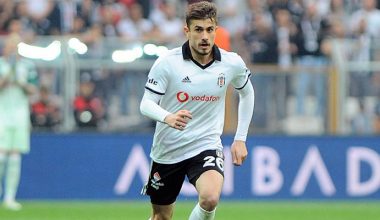 Beşiktaş’ta Dorukhan Toköz ile yollar ayrılıyor
